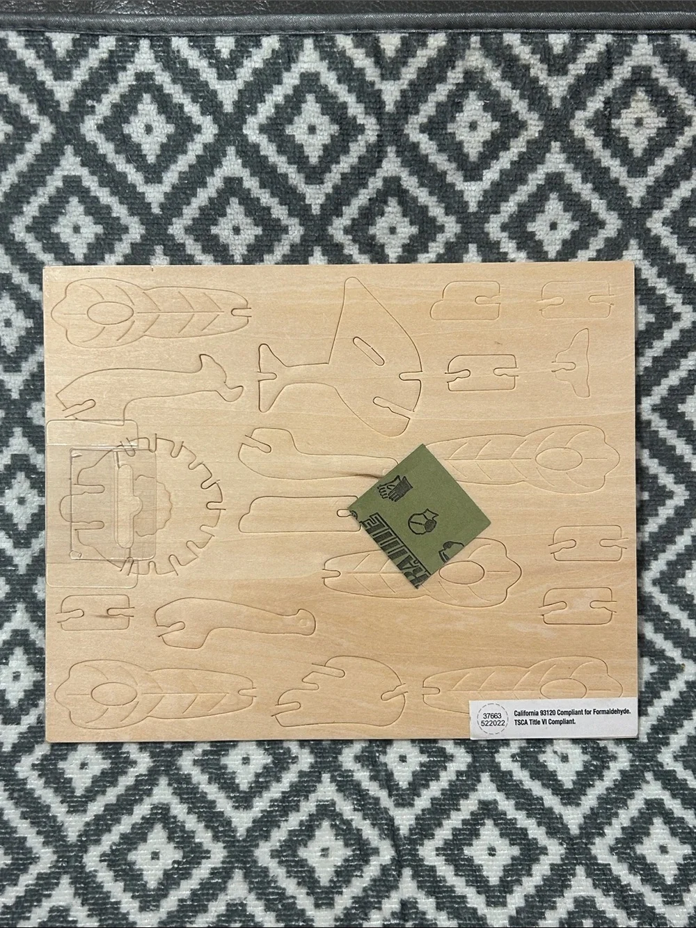 Robotime Peacock 3D Wooden Paintable Puzzle Natural Wood Finish NIP age 8+